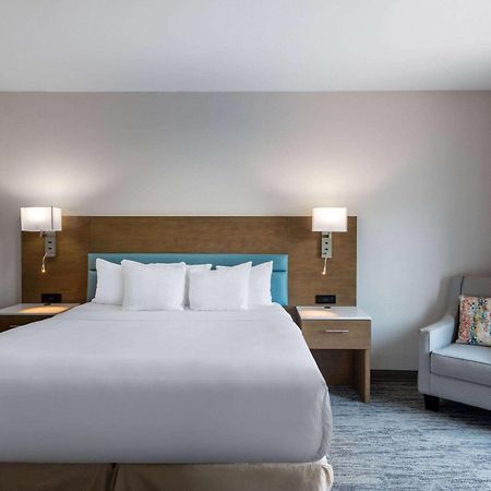 Tryp By Wyndham Tallahassee North I-10 Capital Circle Exterior photo