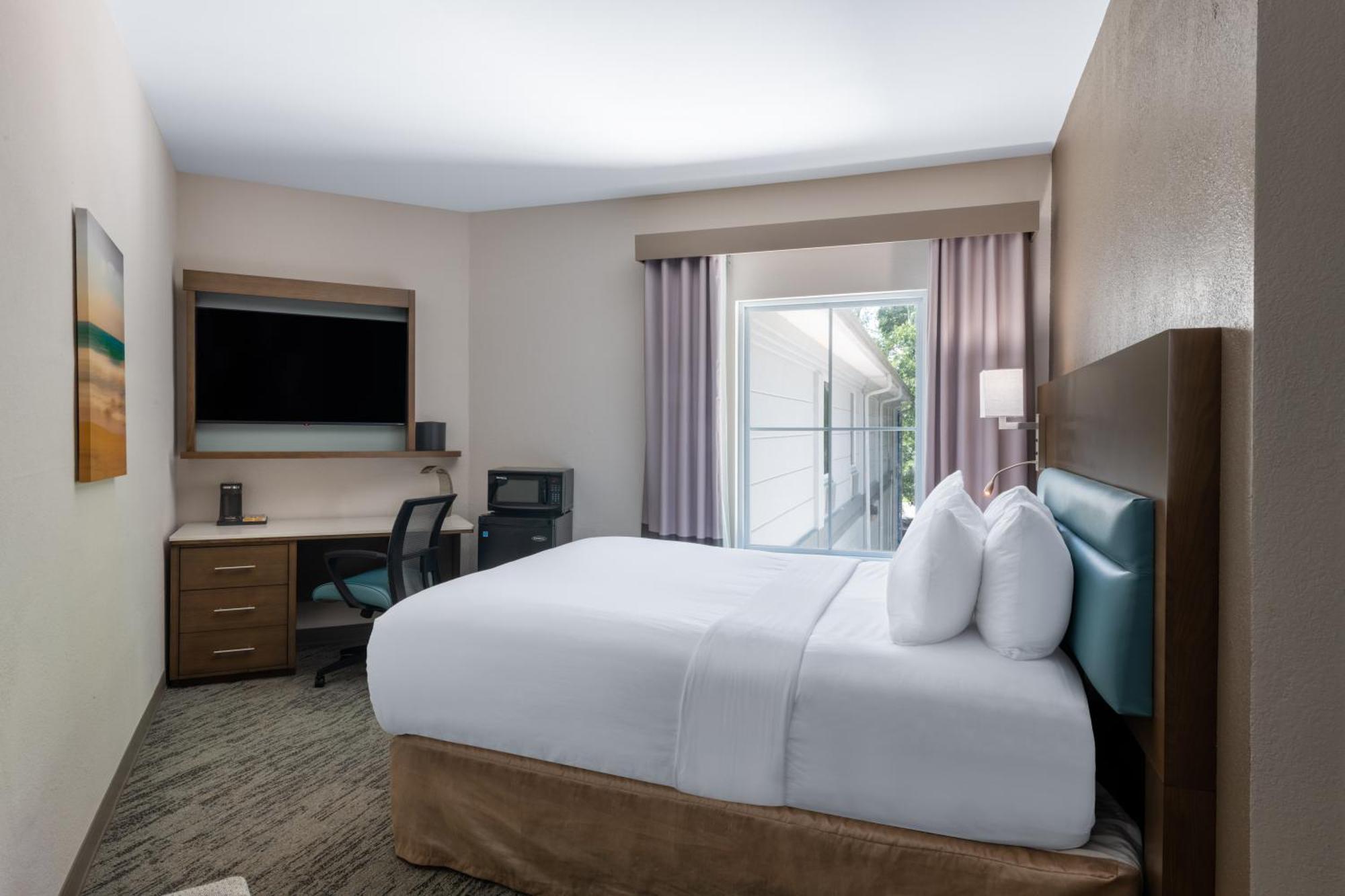 Tryp By Wyndham Tallahassee North I-10 Capital Circle Exterior photo